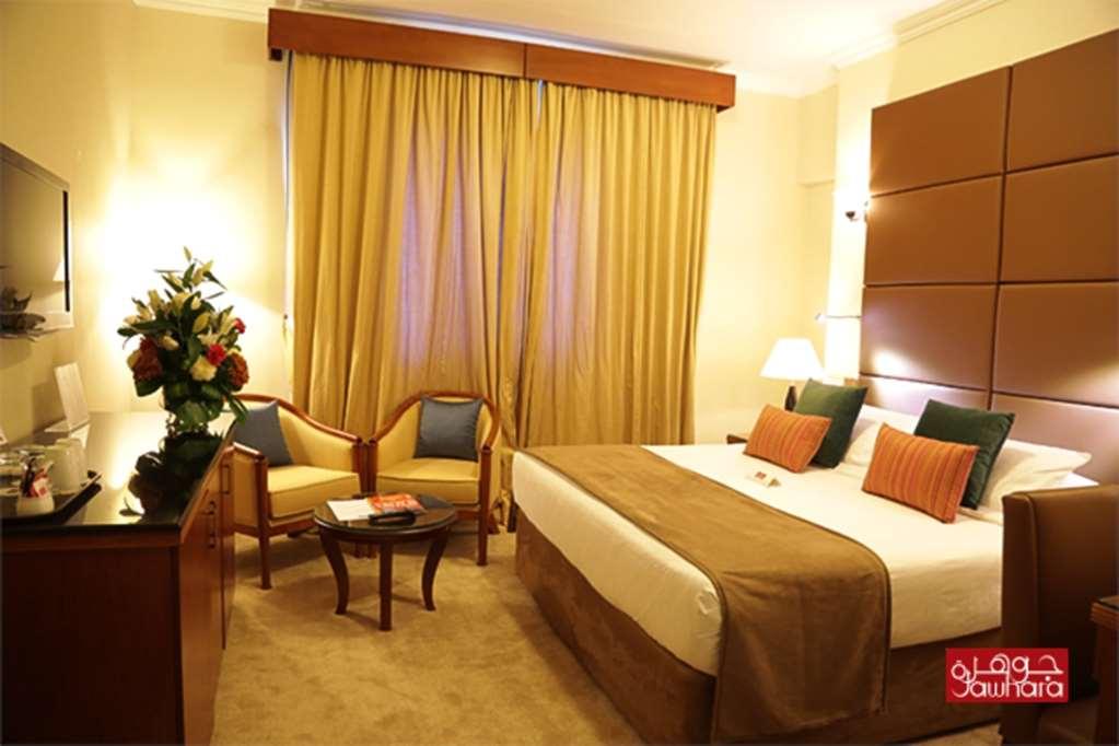 Al Jawhara Gardens Hotel Dubái Habitación foto